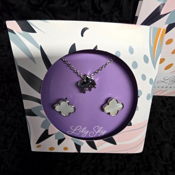 Lily Sky Karma Necklace + Earrings Set - Picture 3 of 6